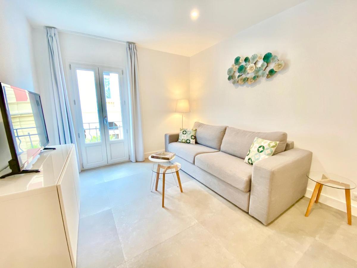 Republique Appartements Menton Eksteriør billede