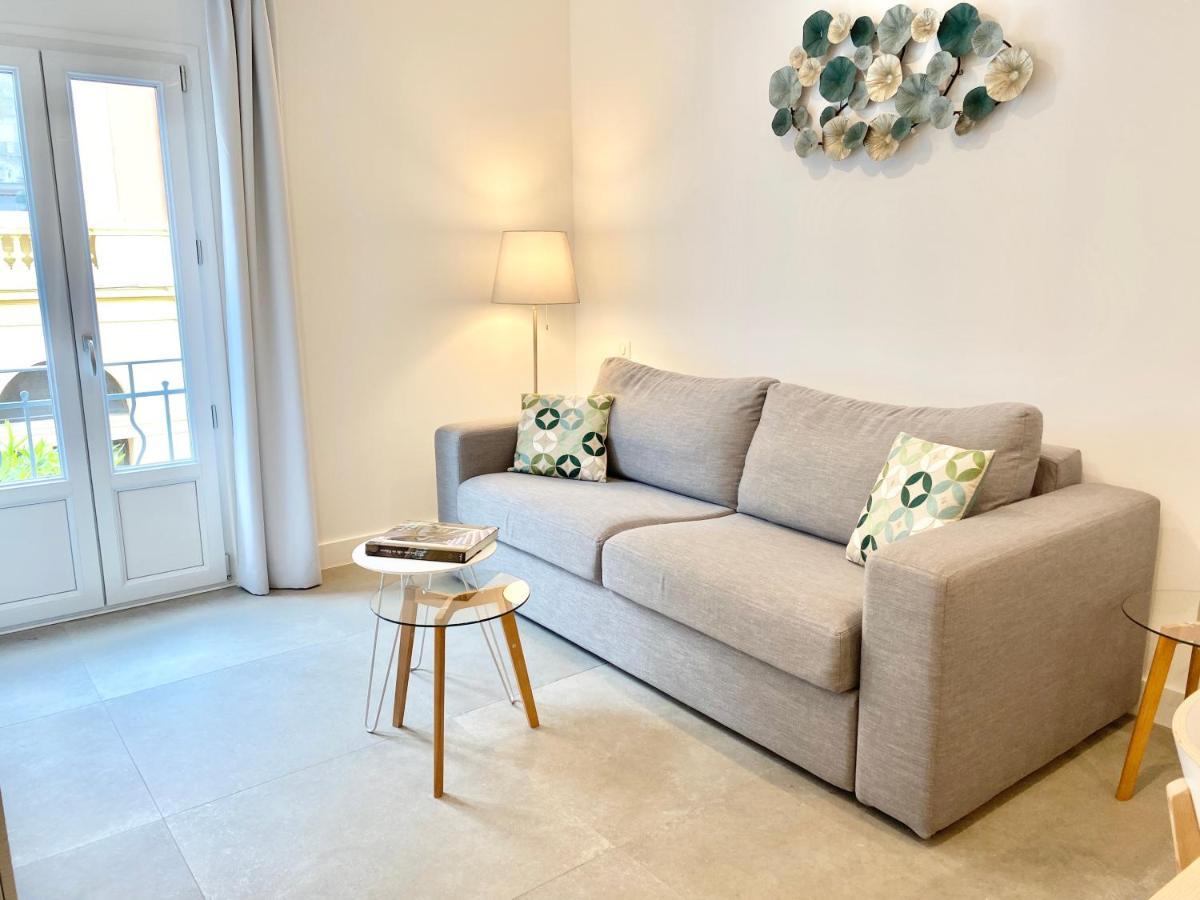 Republique Appartements Menton Eksteriør billede