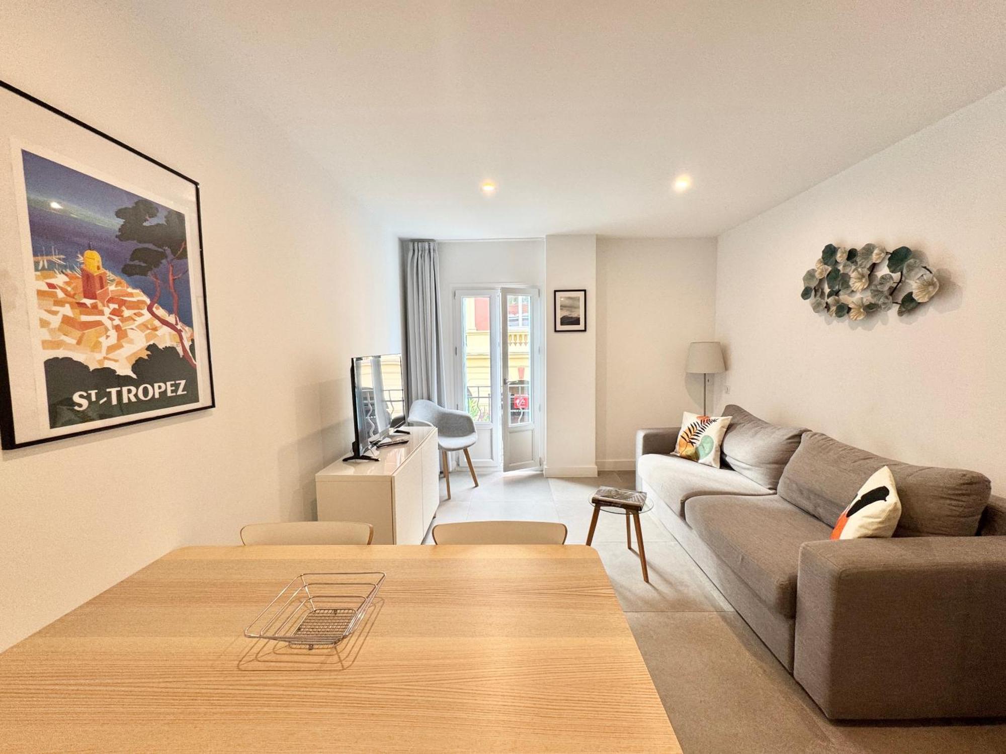 Republique Appartements Menton Eksteriør billede