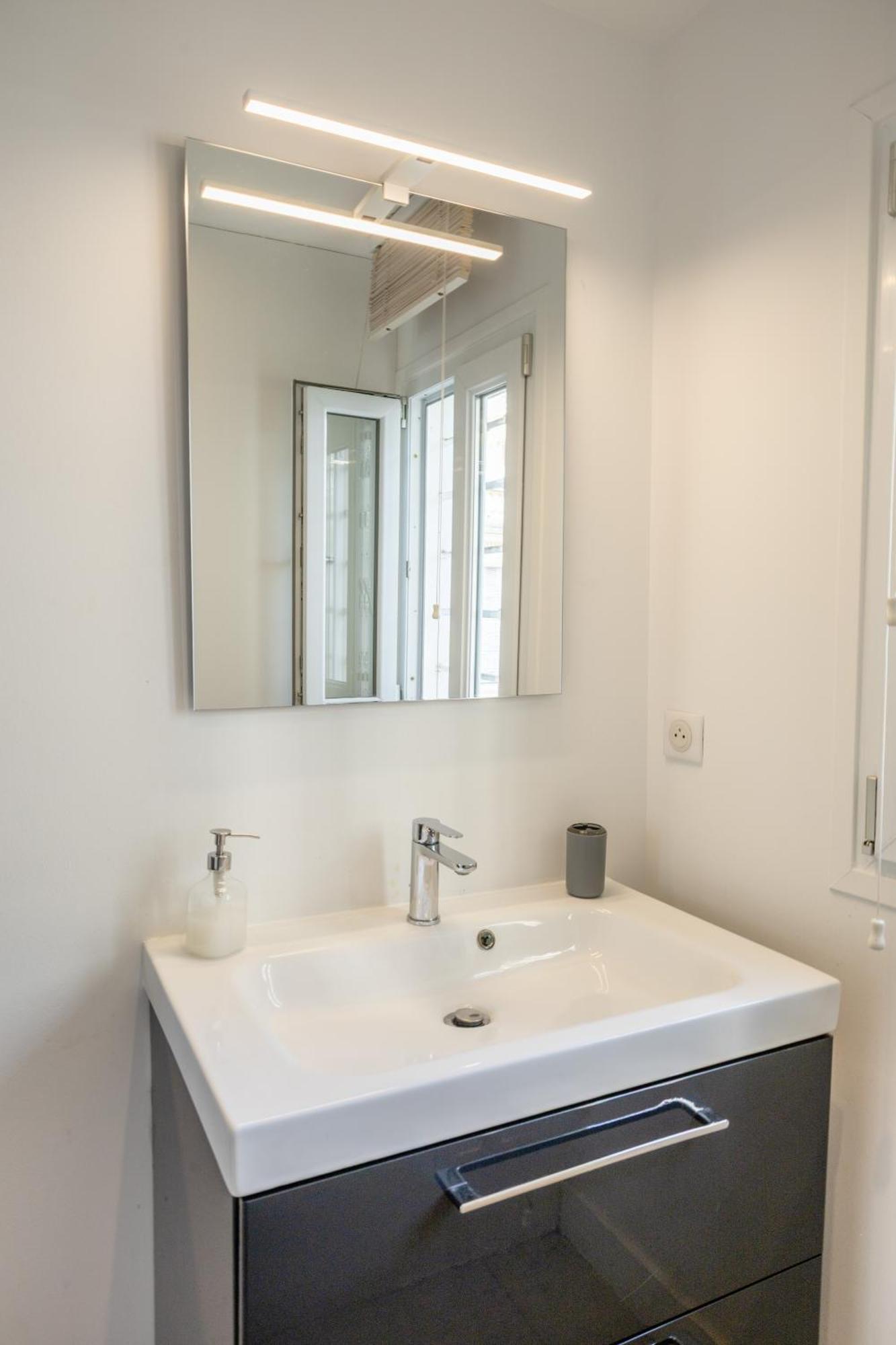 Republique Appartements Menton Eksteriør billede