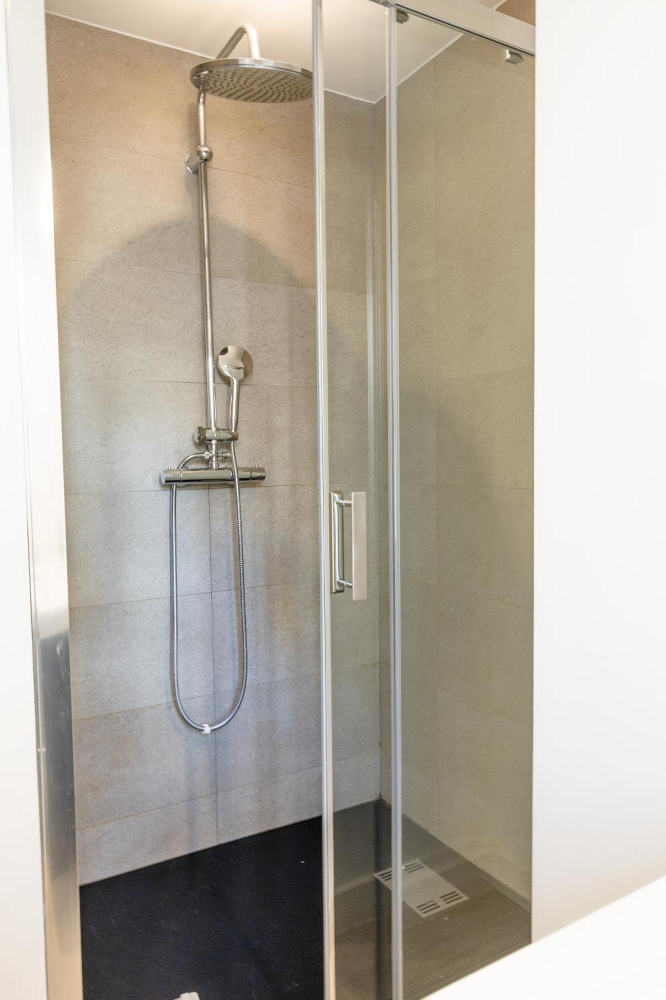 Republique Appartements Menton Eksteriør billede