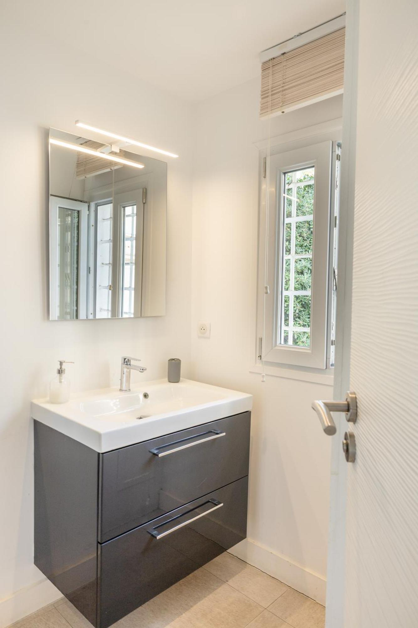 Republique Appartements Menton Eksteriør billede