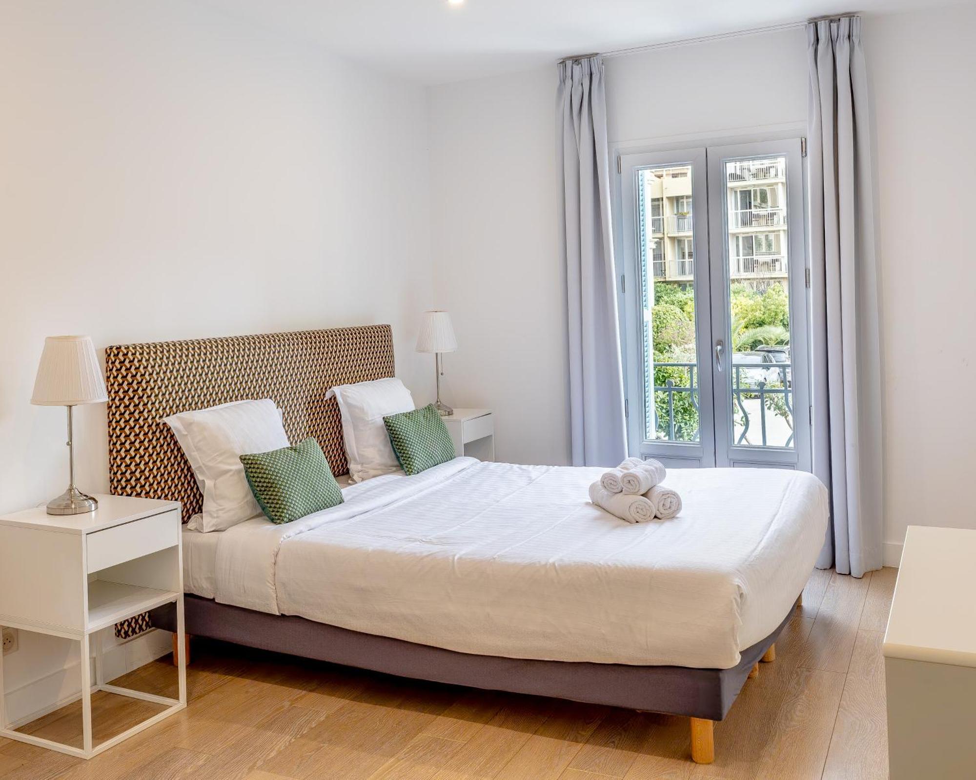 Republique Appartements Menton Eksteriør billede